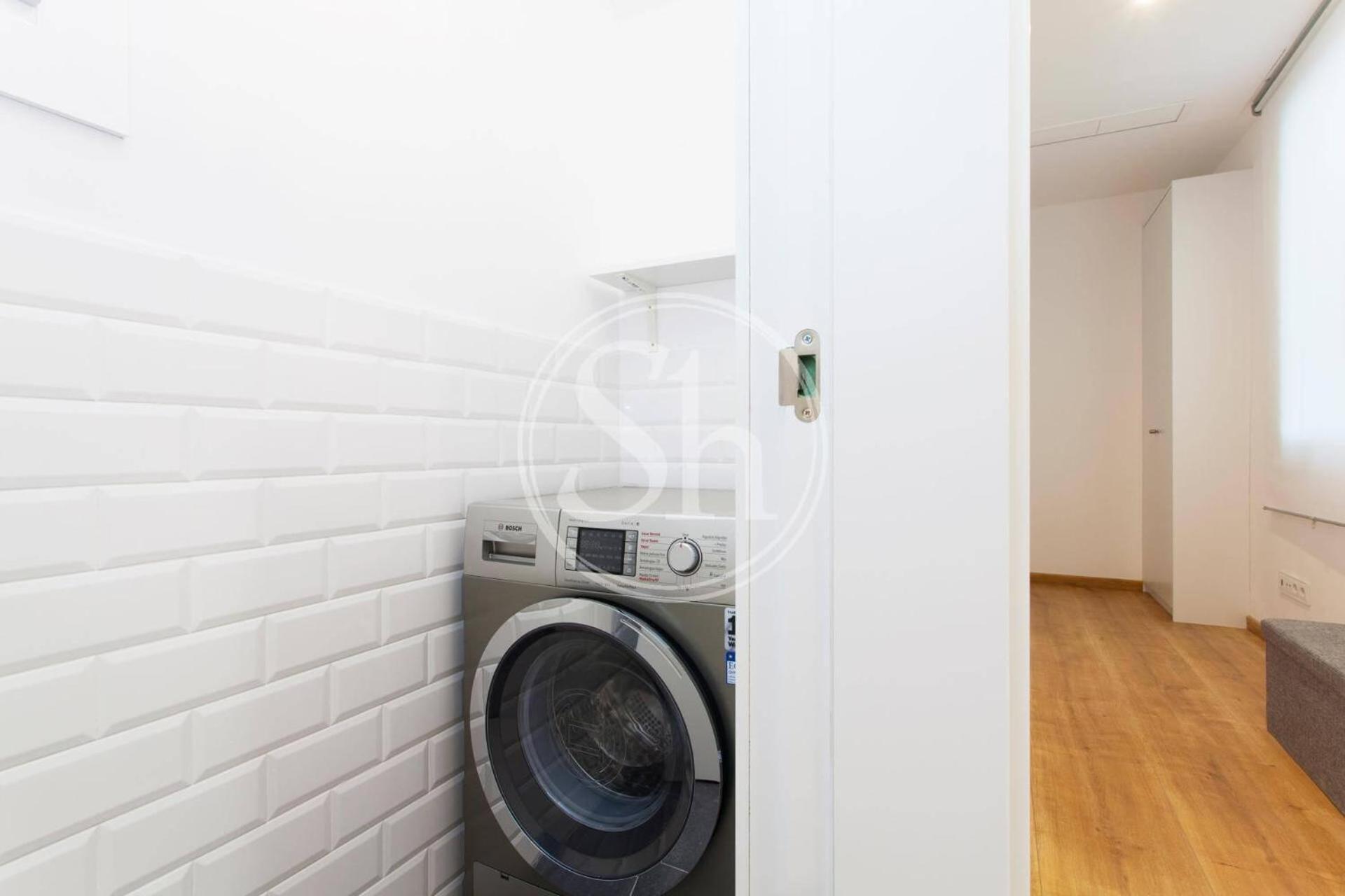 Moderno Y Bonito Apartamento En Urgell Appartement Barcelone