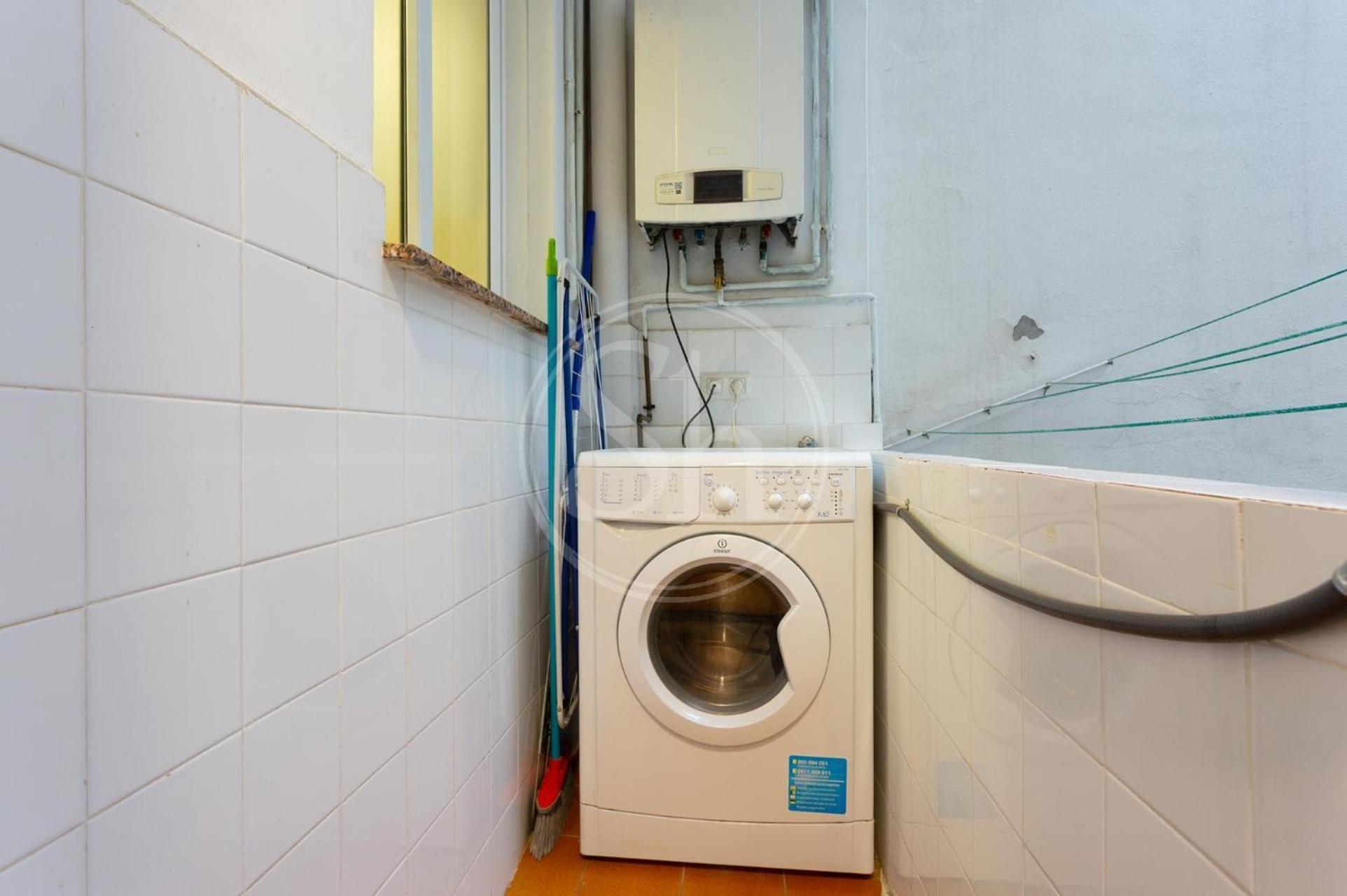 Lovely Near Sagrada Familia Appartement Barcelone