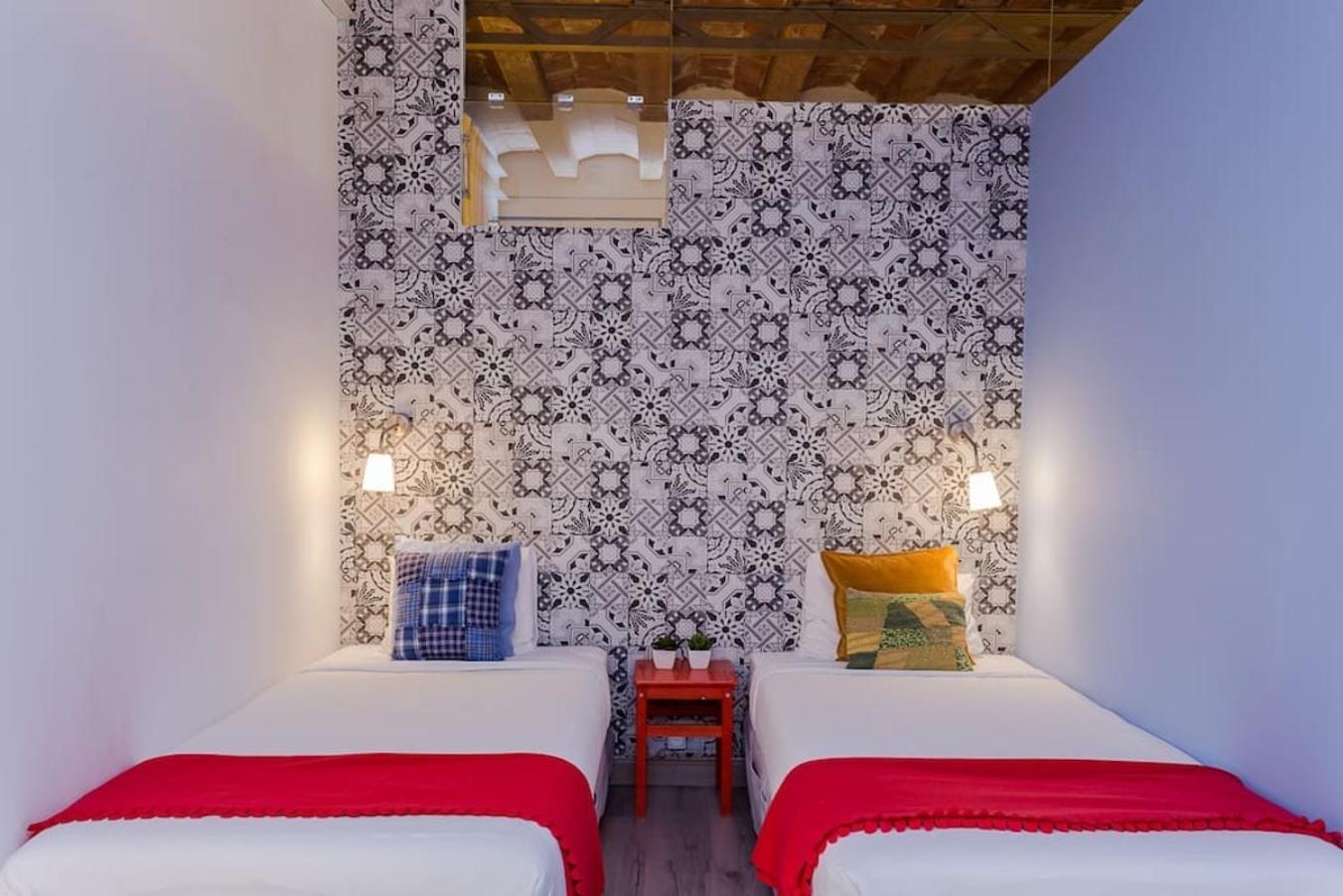Charming 3 Bdr-2 Bthr In Gracia *
