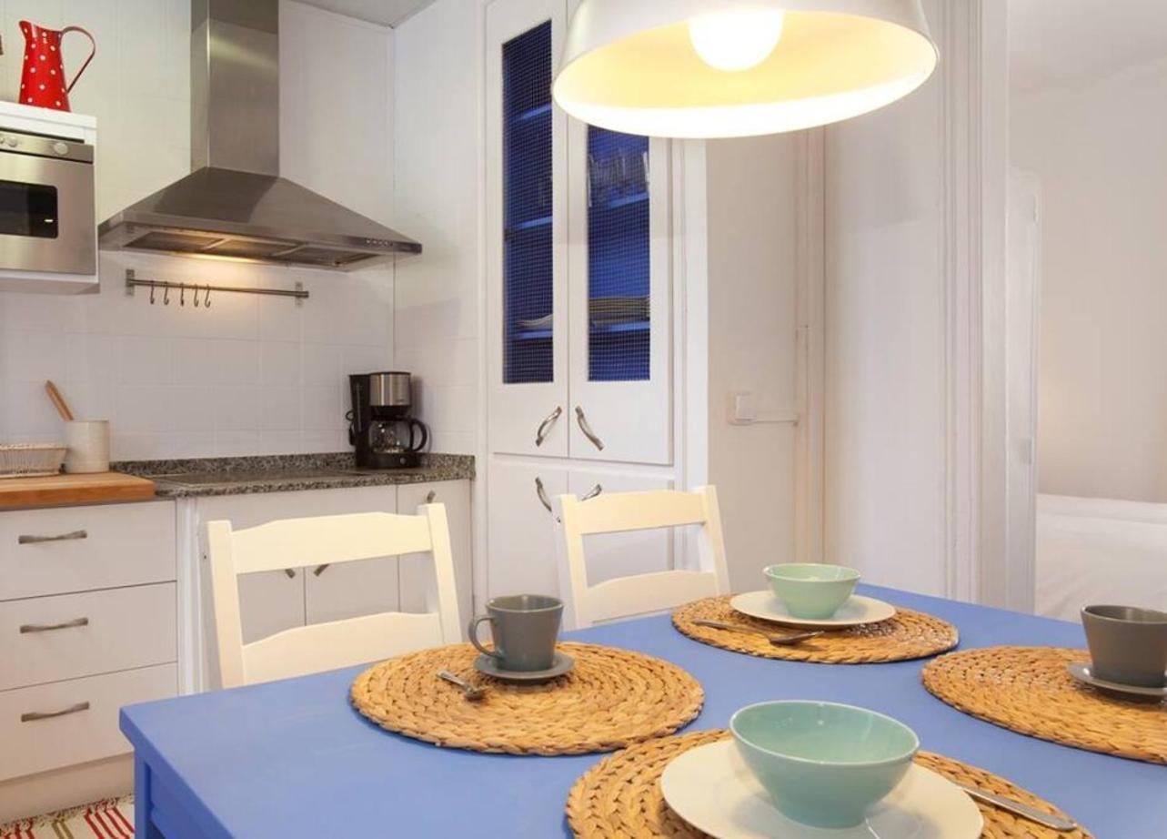 In 22 Close To The Apartment *