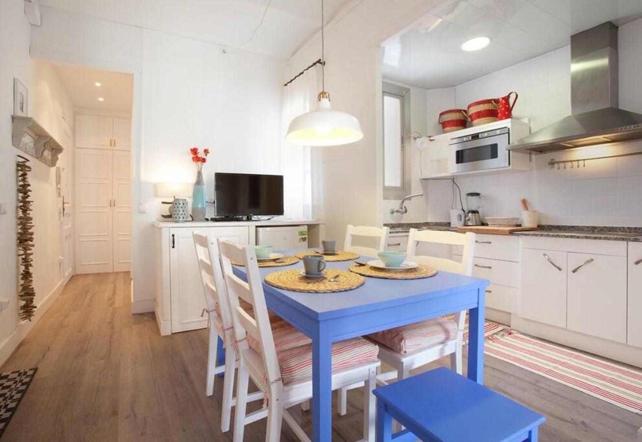 Apartment In 22 Close To The Barcelona