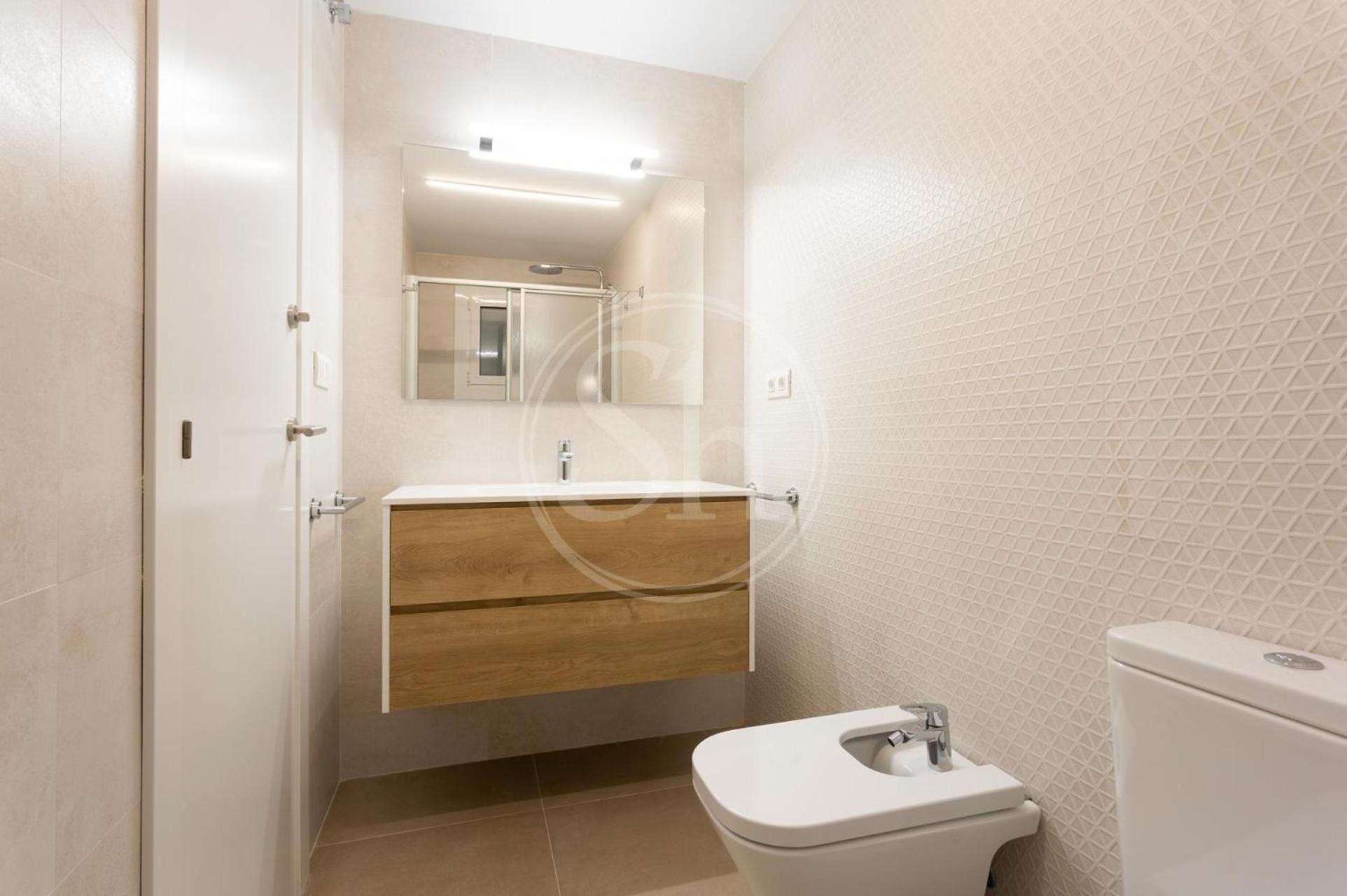 Appartement Familiar Junto A Hospital Clinic *