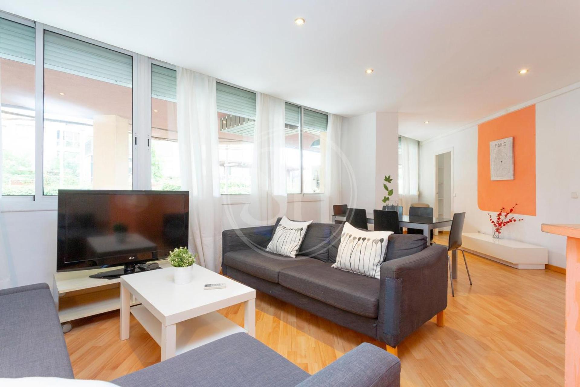 Appartement Practico Junto A Estacion De Sants *