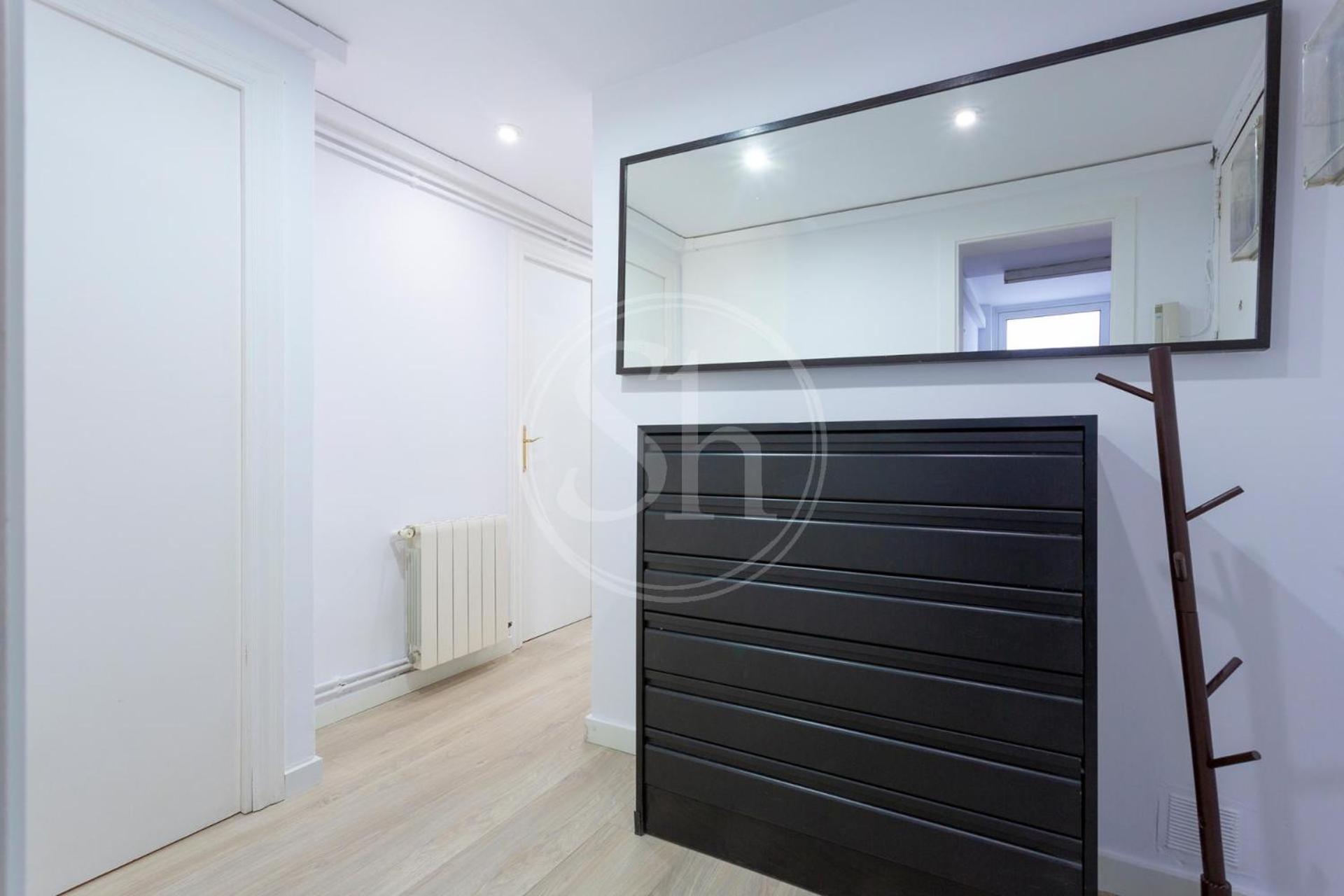 Apartment Practico Con Terraza En Eixample *