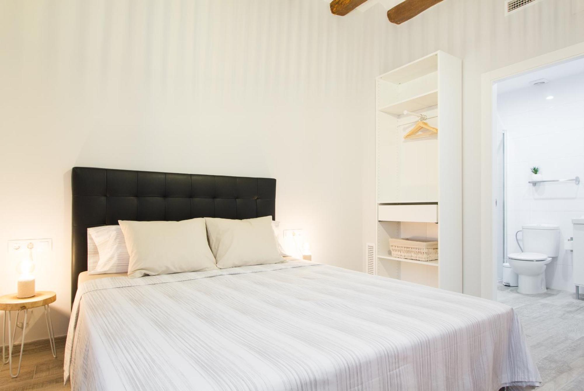 Novus Homes Sants Appartement