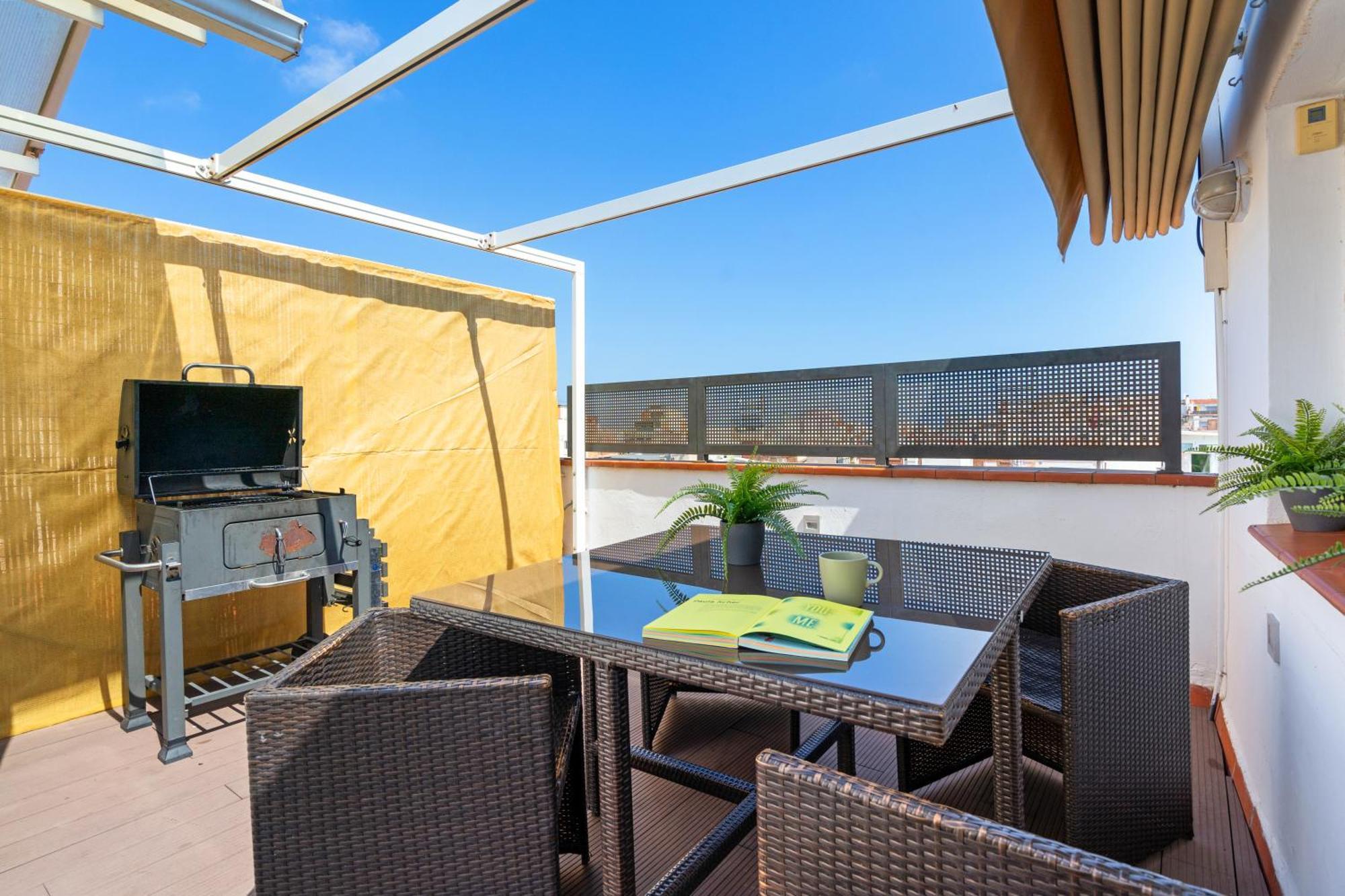 Fridays Flats Bright & Breezy Apartment