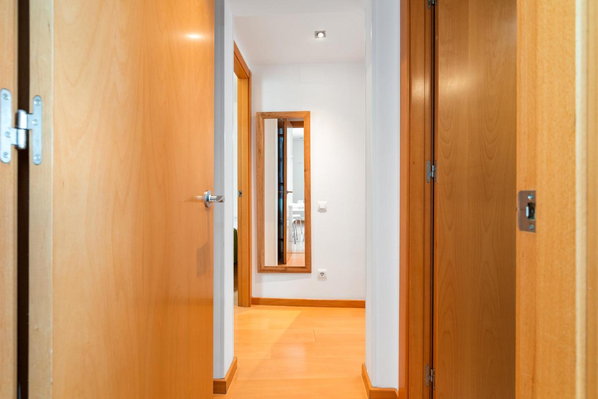 Fridays Flats Bright & Breezy Apartment *