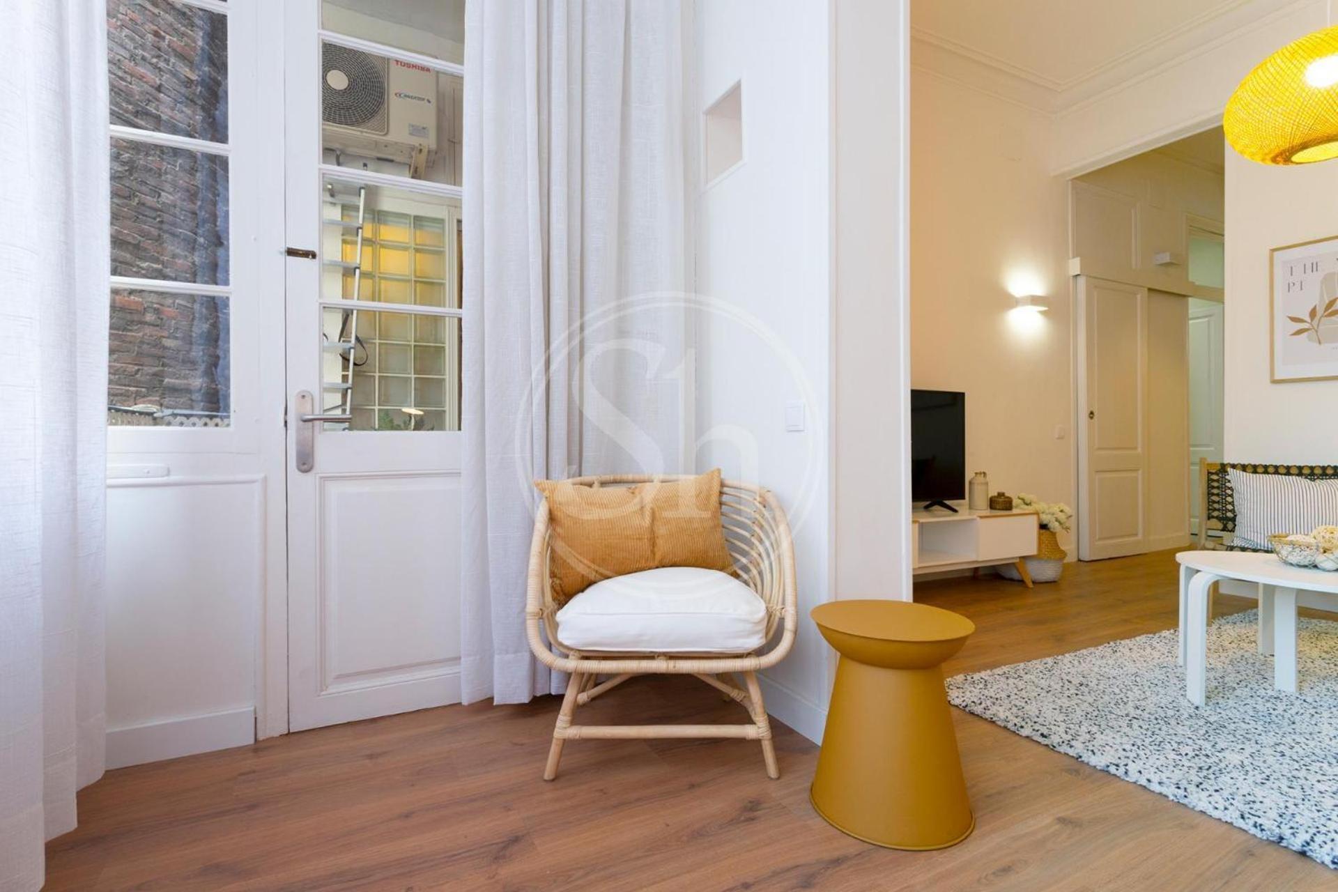 Comodo Piso En Eixample Appartement *