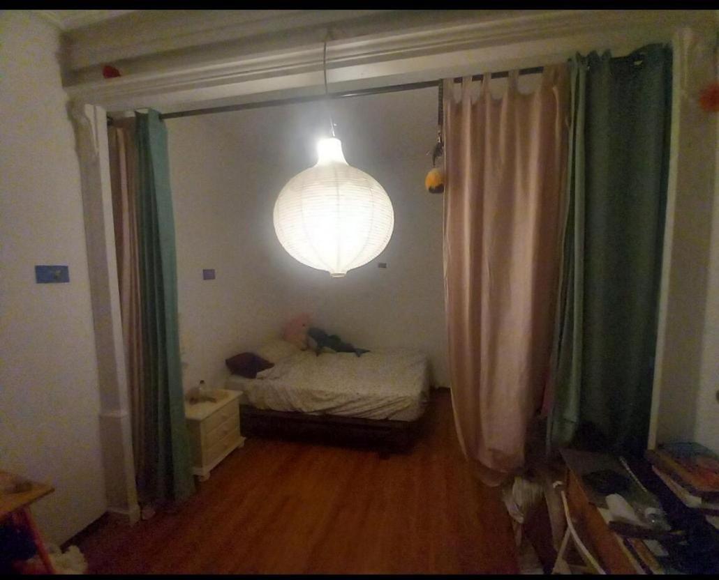 Habitacion Grande Y Luminosa En Las Ramblas Barcelona