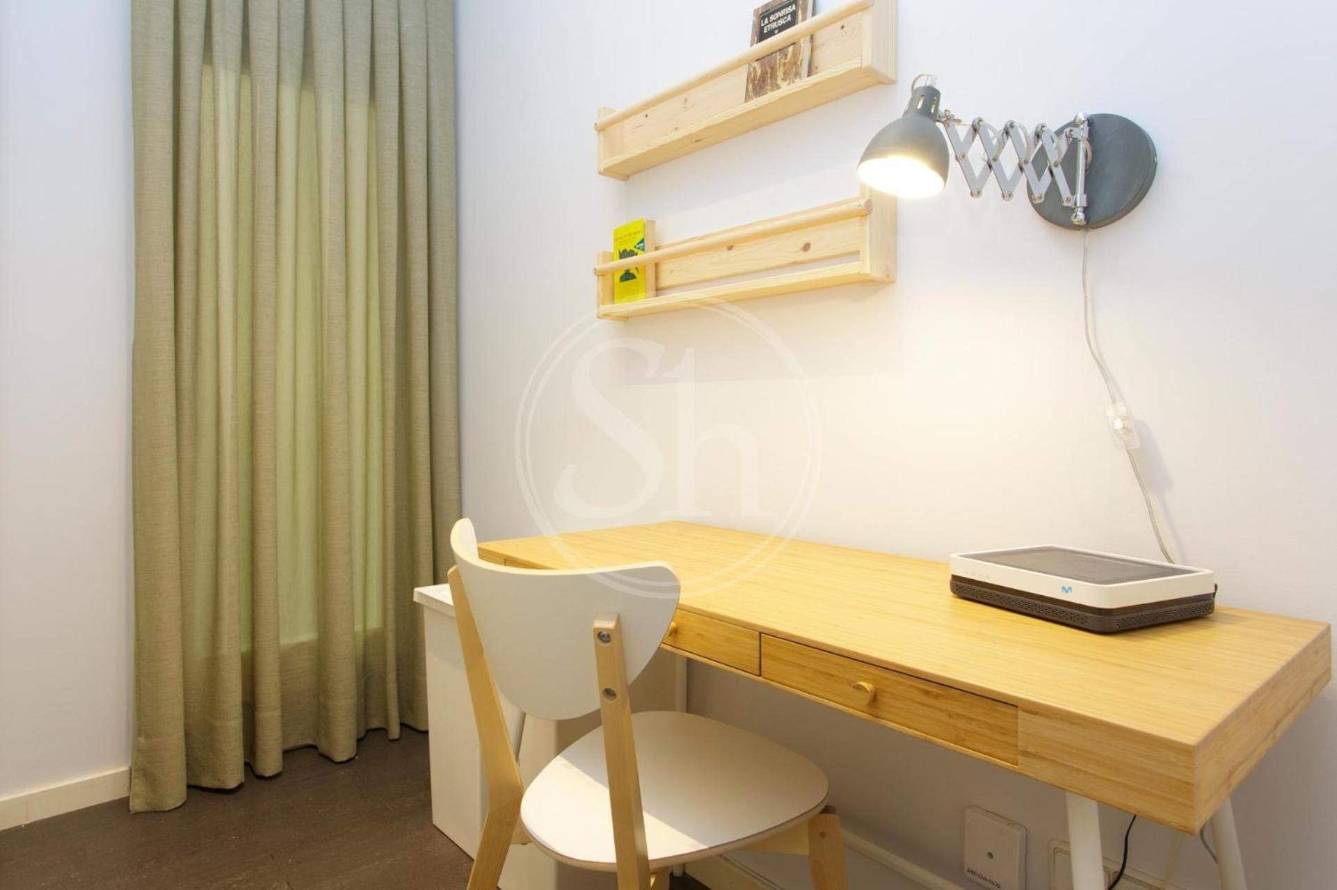 Amplio En Appartement
