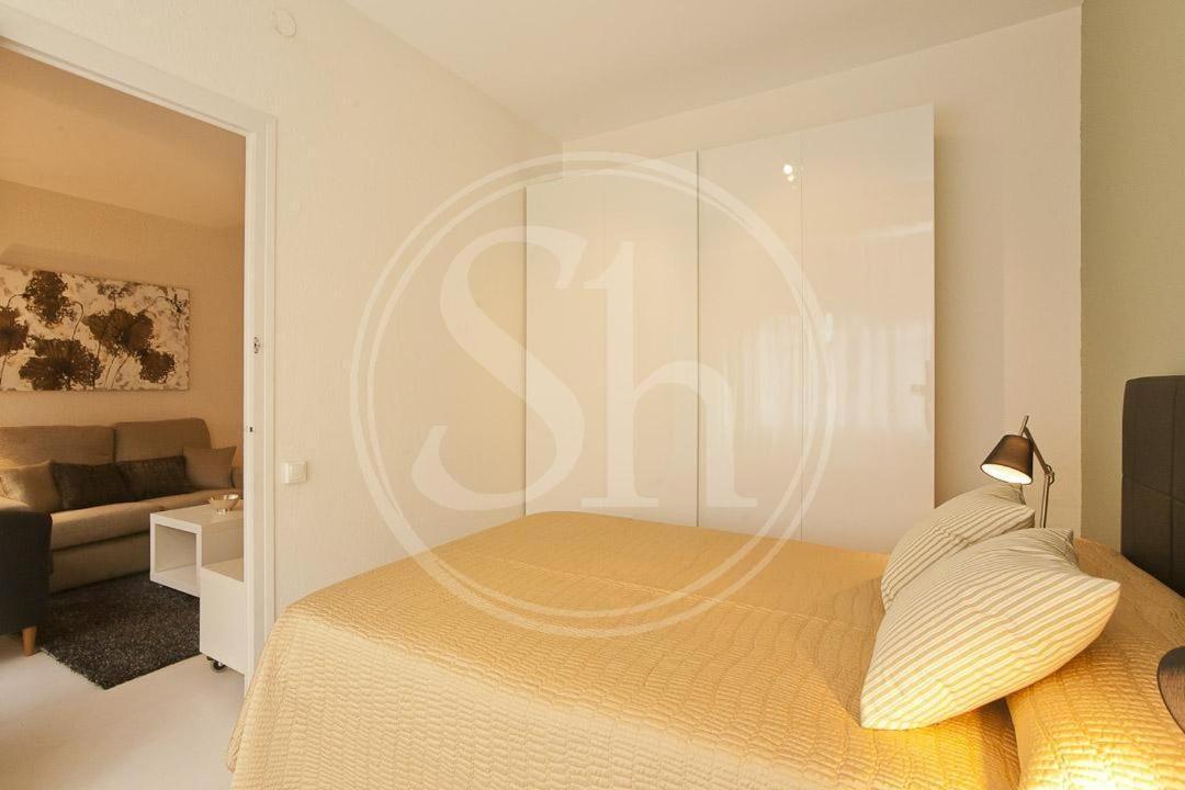 Borrel Apartment *