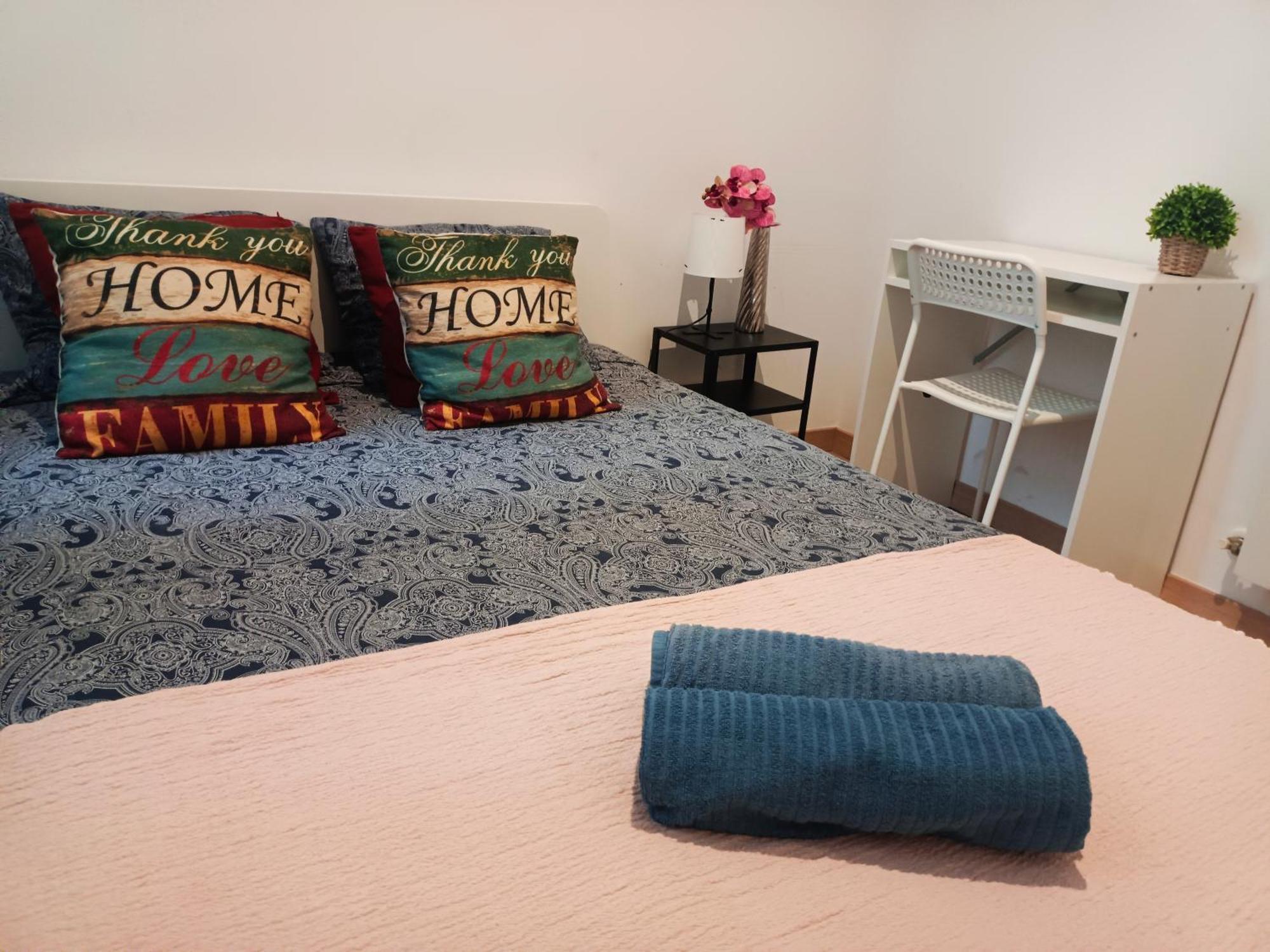 Private By El Born Hostel *