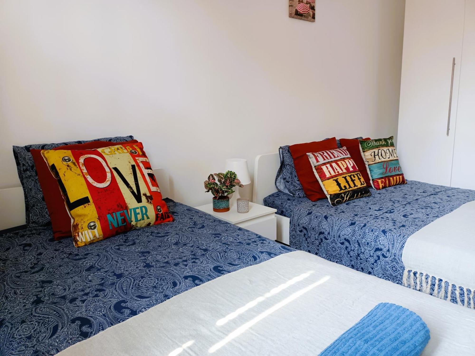 Private By El Born Hostel *