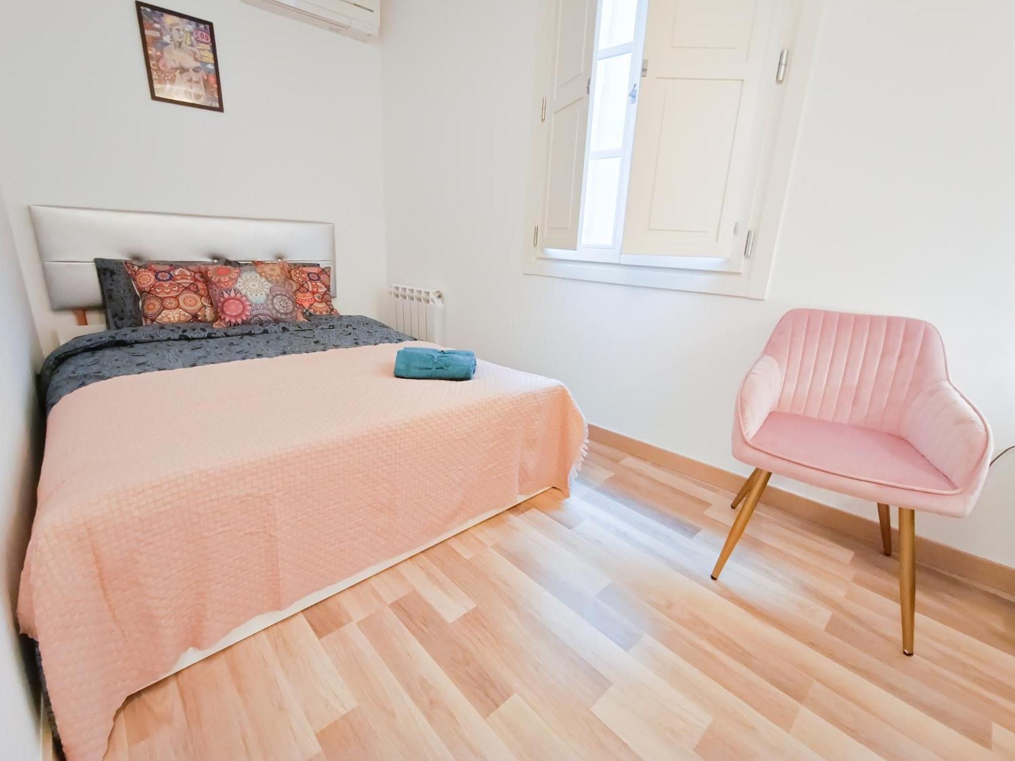 Private By La Rambla Hostel