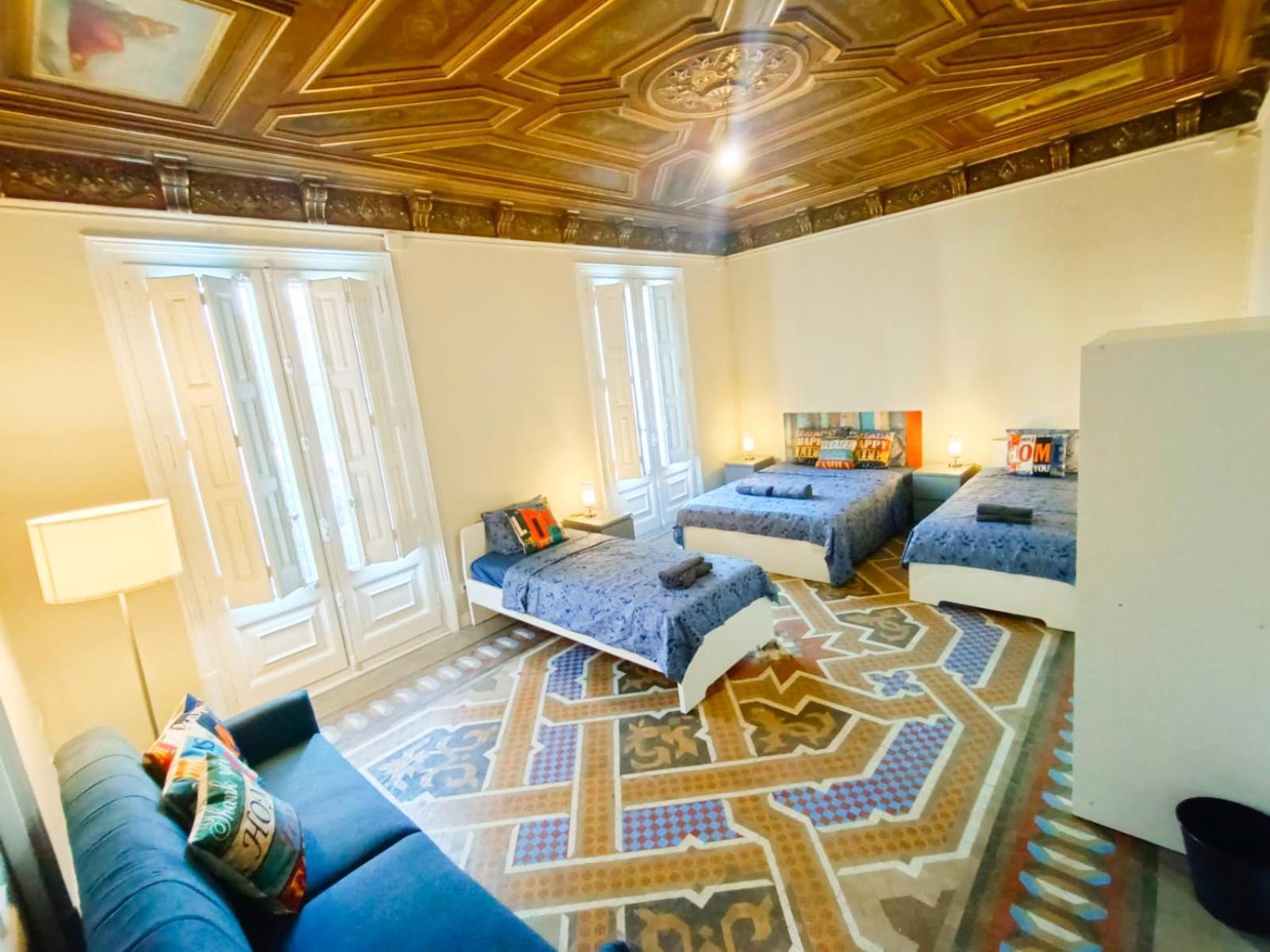 Private By Plaza Catalunya Auberge de jeunesse