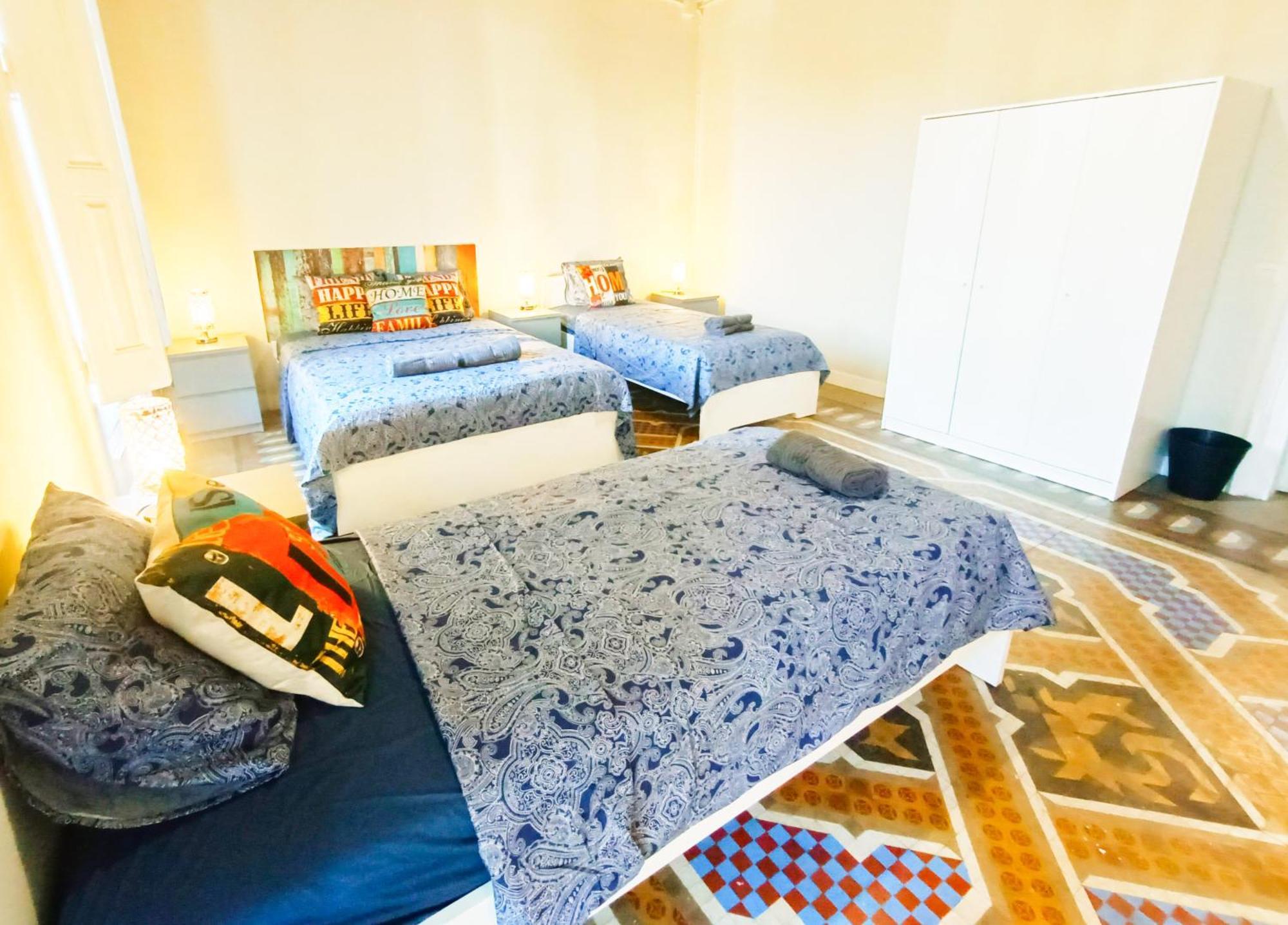 Private By Plaza Catalunya Auberge de jeunesse