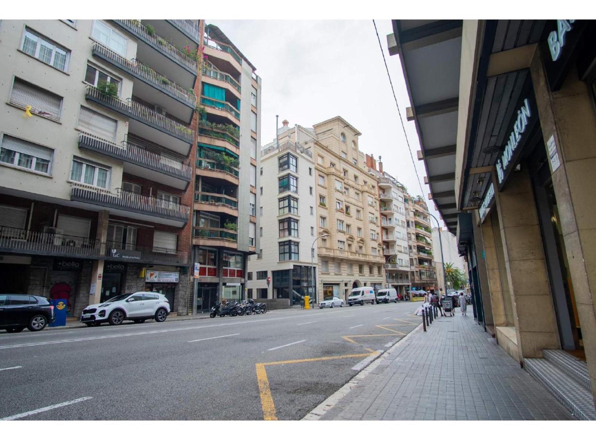 Balmes - Atico Con Terraza En Sant Gervasi Apartment *