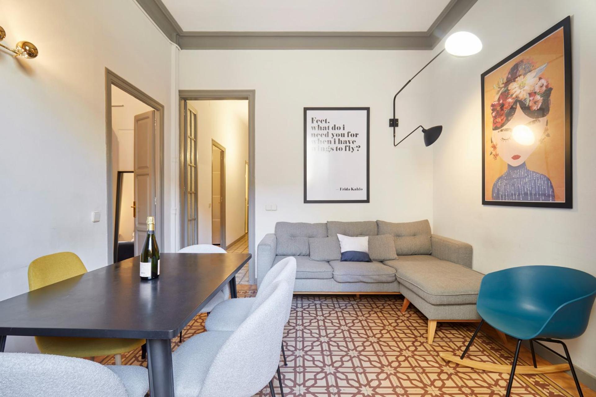 Appartement Classic Catalan Family With Balcony By Maison Pinata Barcelone