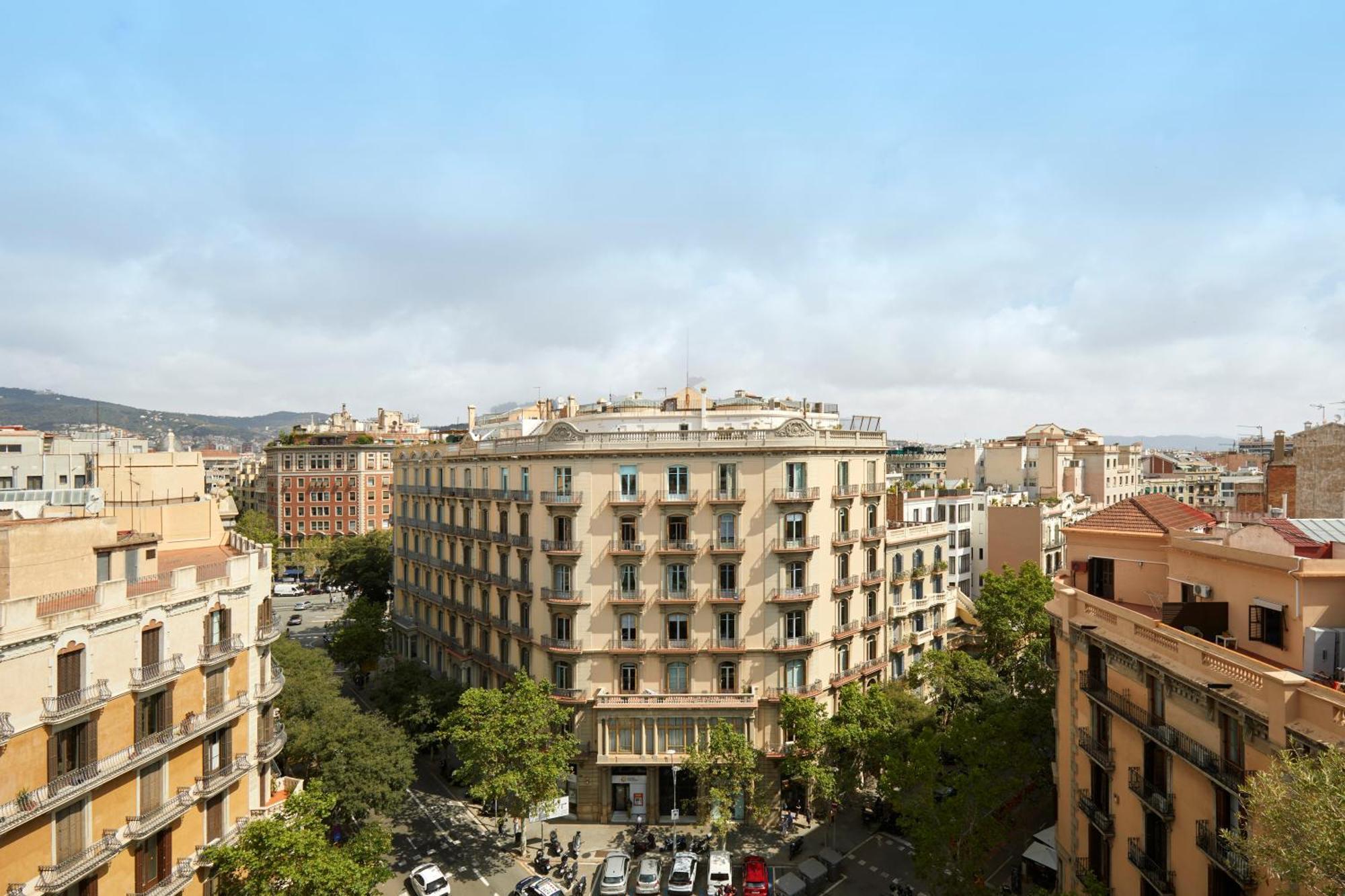 Unique With 360 View By Maison Pinata Barcelona