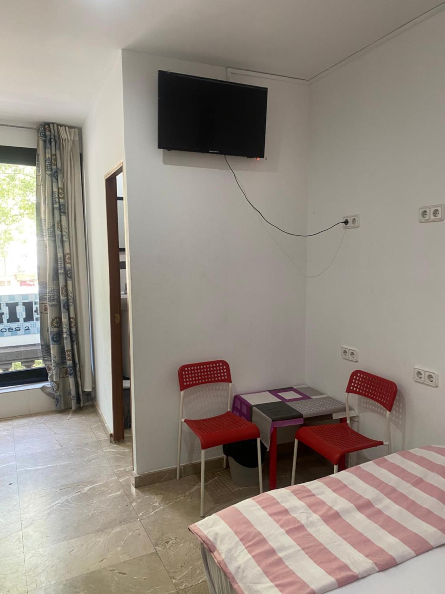 Hostel Granvia 628 *