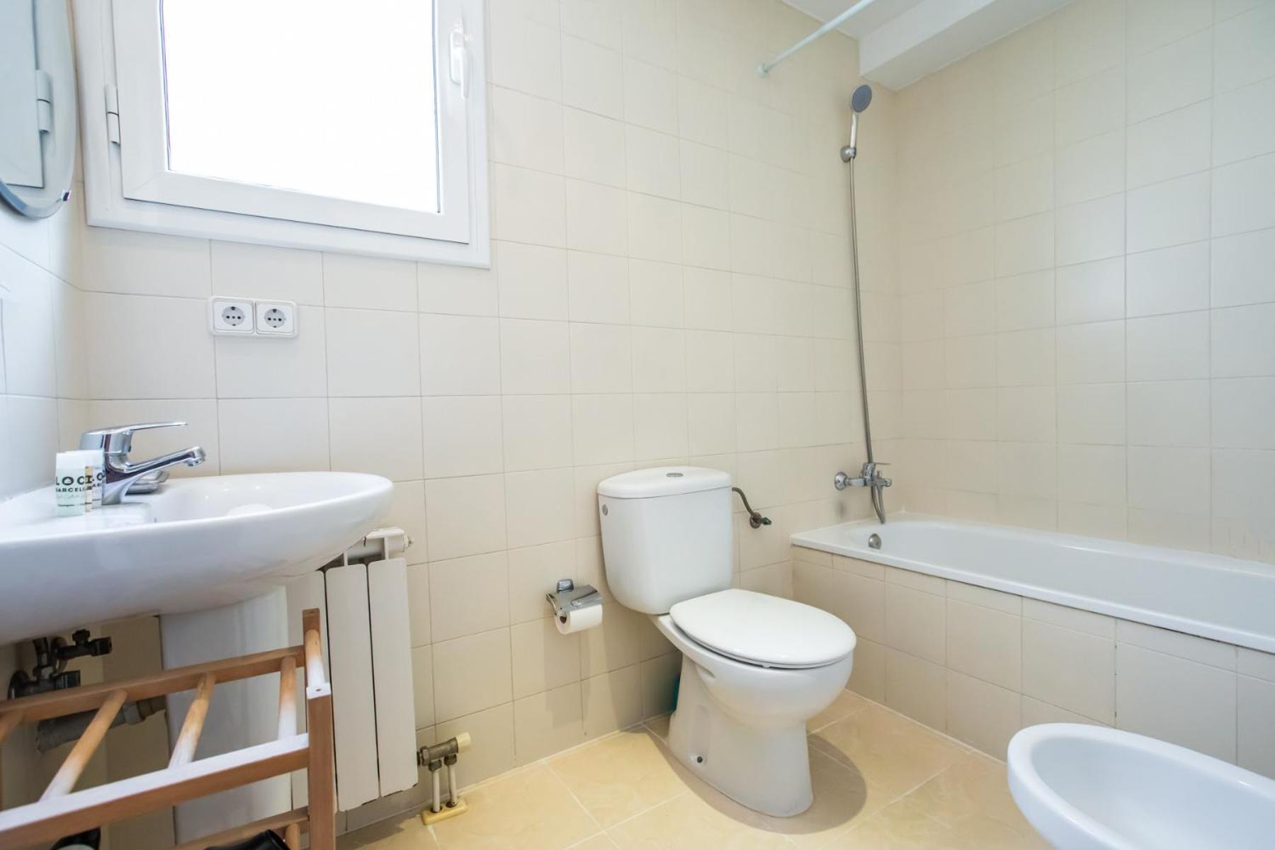 23ptbg1090 - Beautiful 2br Near Sants Barcelone