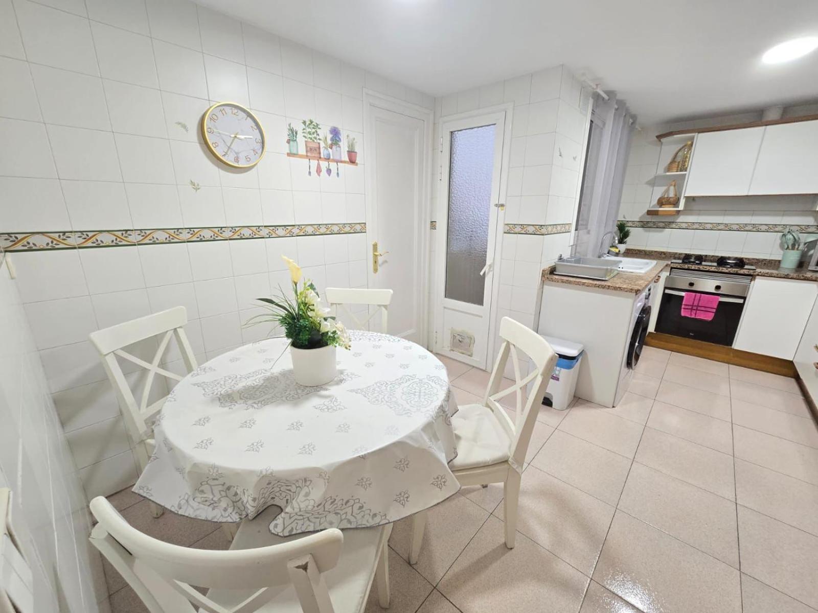Bed & Breakfast Villaroel