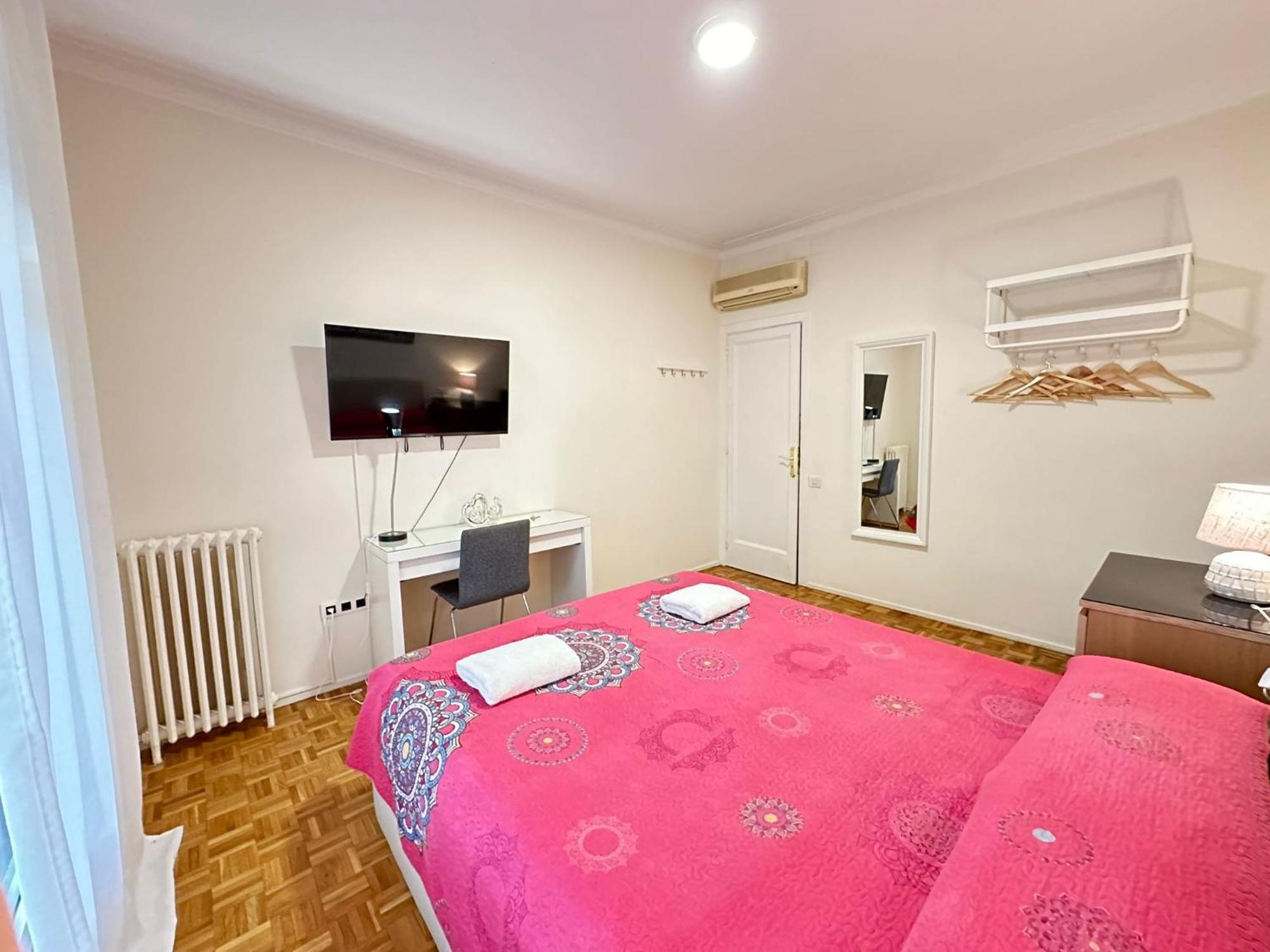 Villaroel Bed & Breakfast