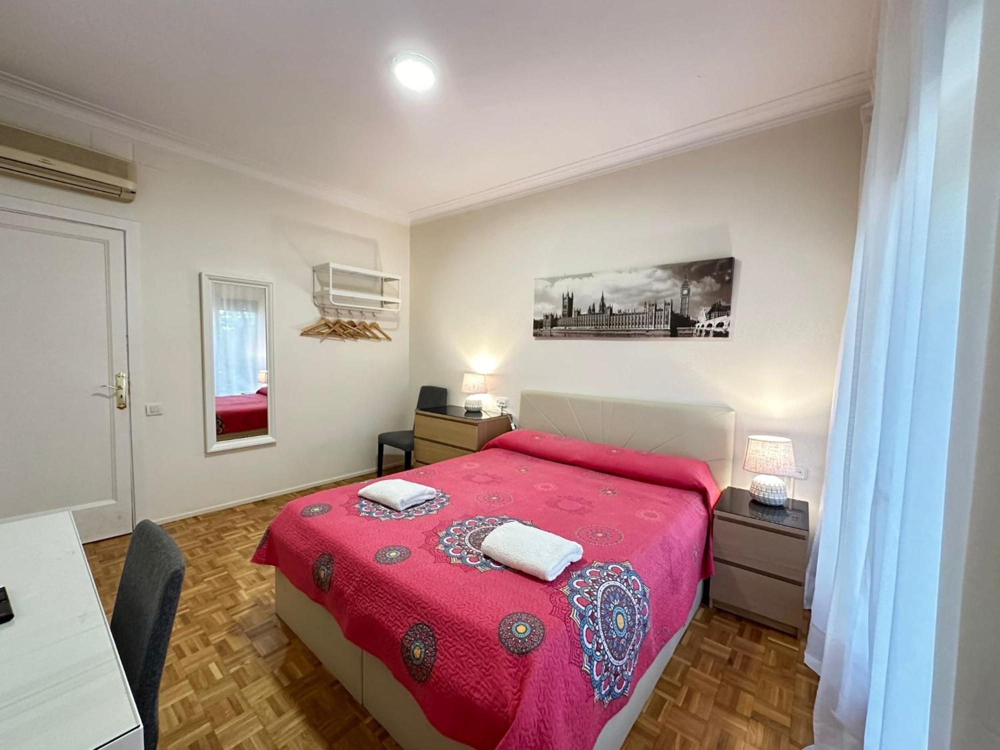 Bed & Breakfast Villaroel Barcelona