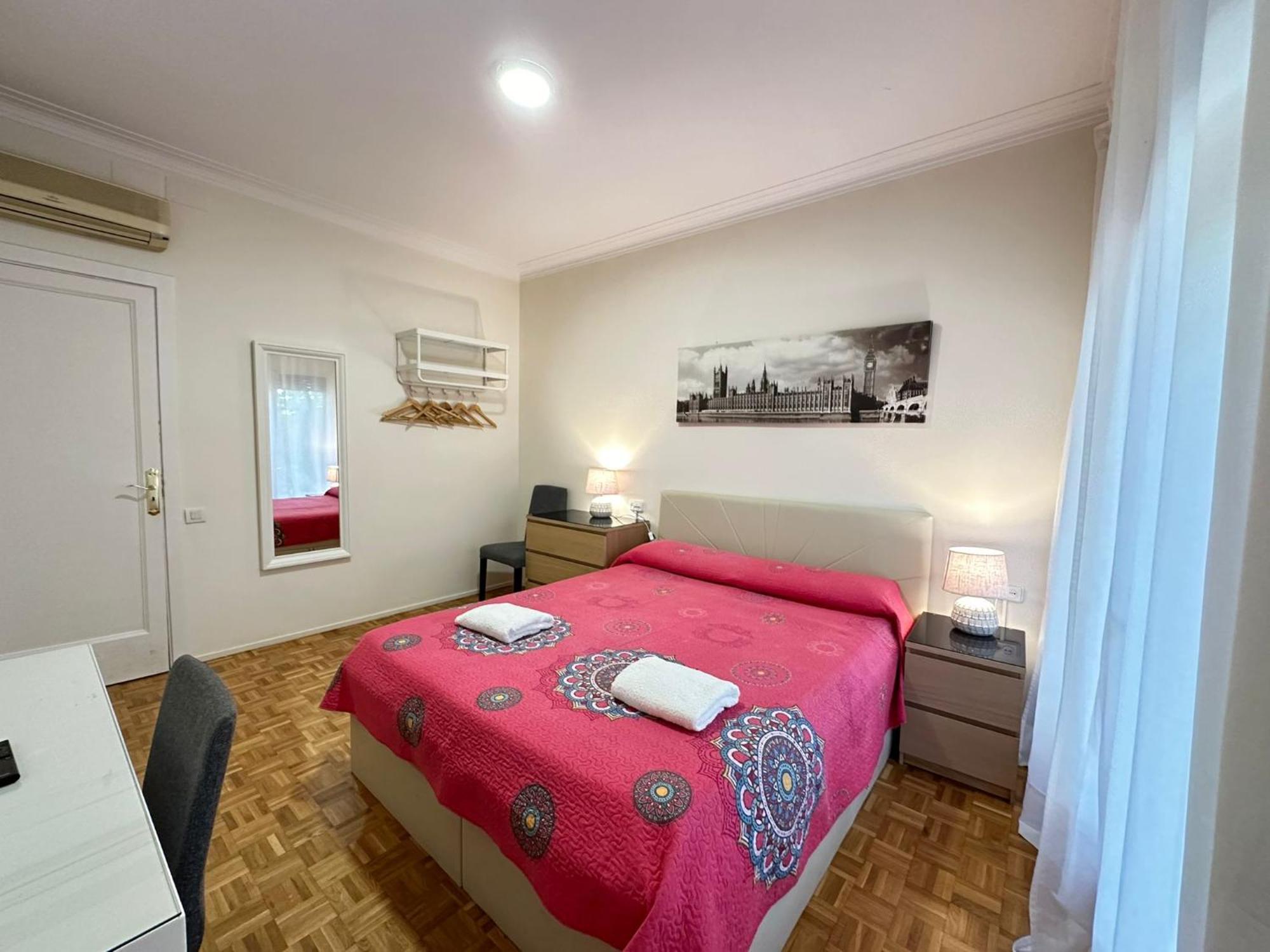 Villaroel Bed & Breakfast *
