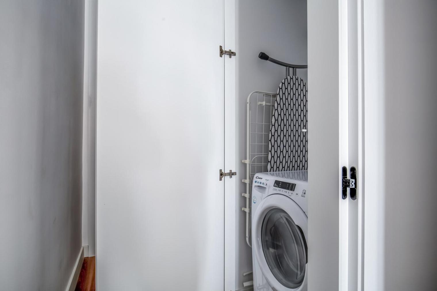 Sagrada Familia 1br W Roof Access Bcn-66 *