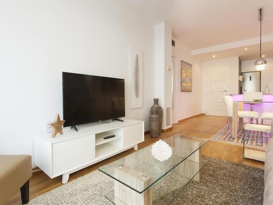 Cozy In Residential Center By Maison Pinata Appartement *