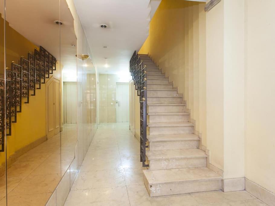 Appartement Cozy In Residential Center By Maison Pinata Barcelone