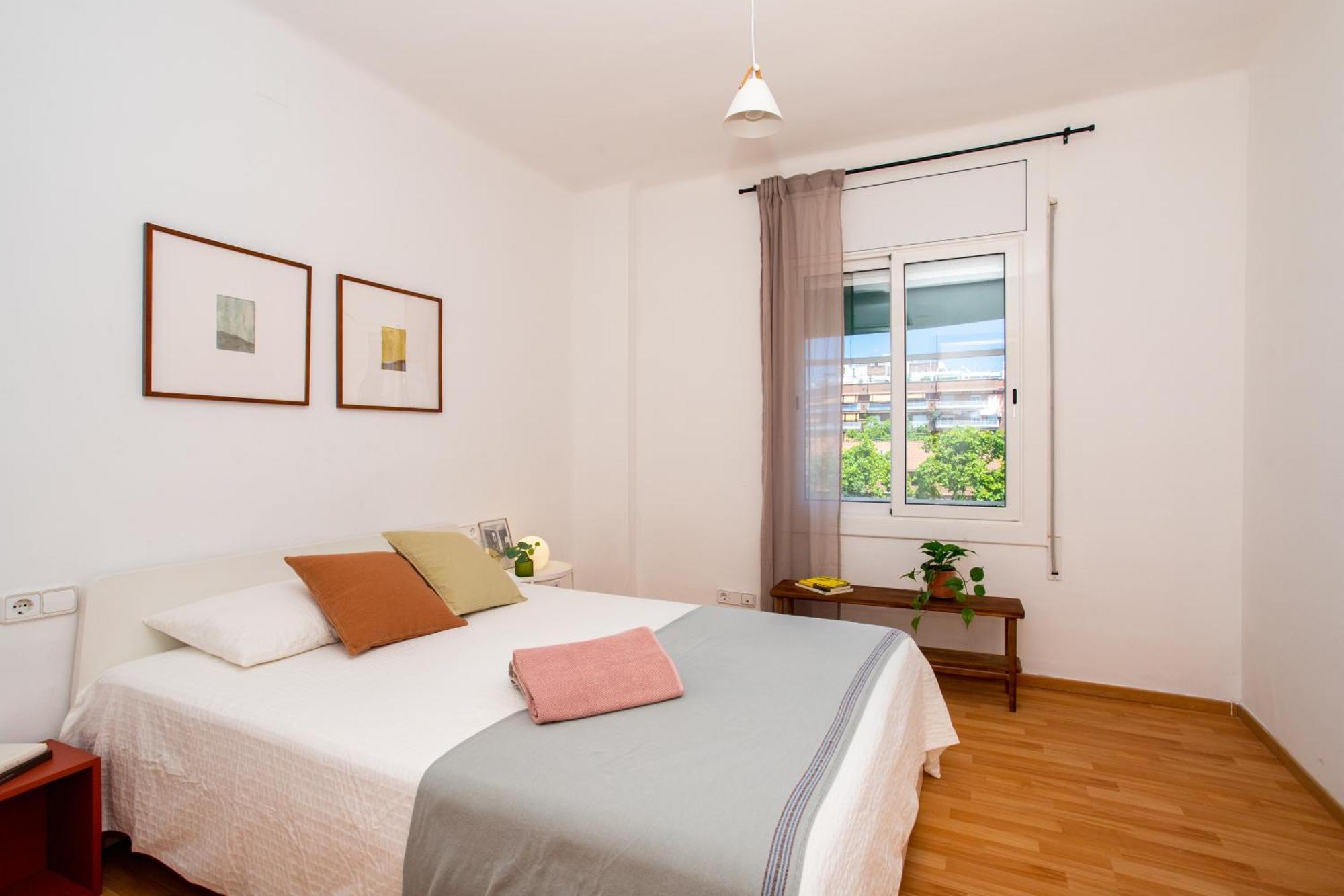 Spacious Sagrada Familia Appartement