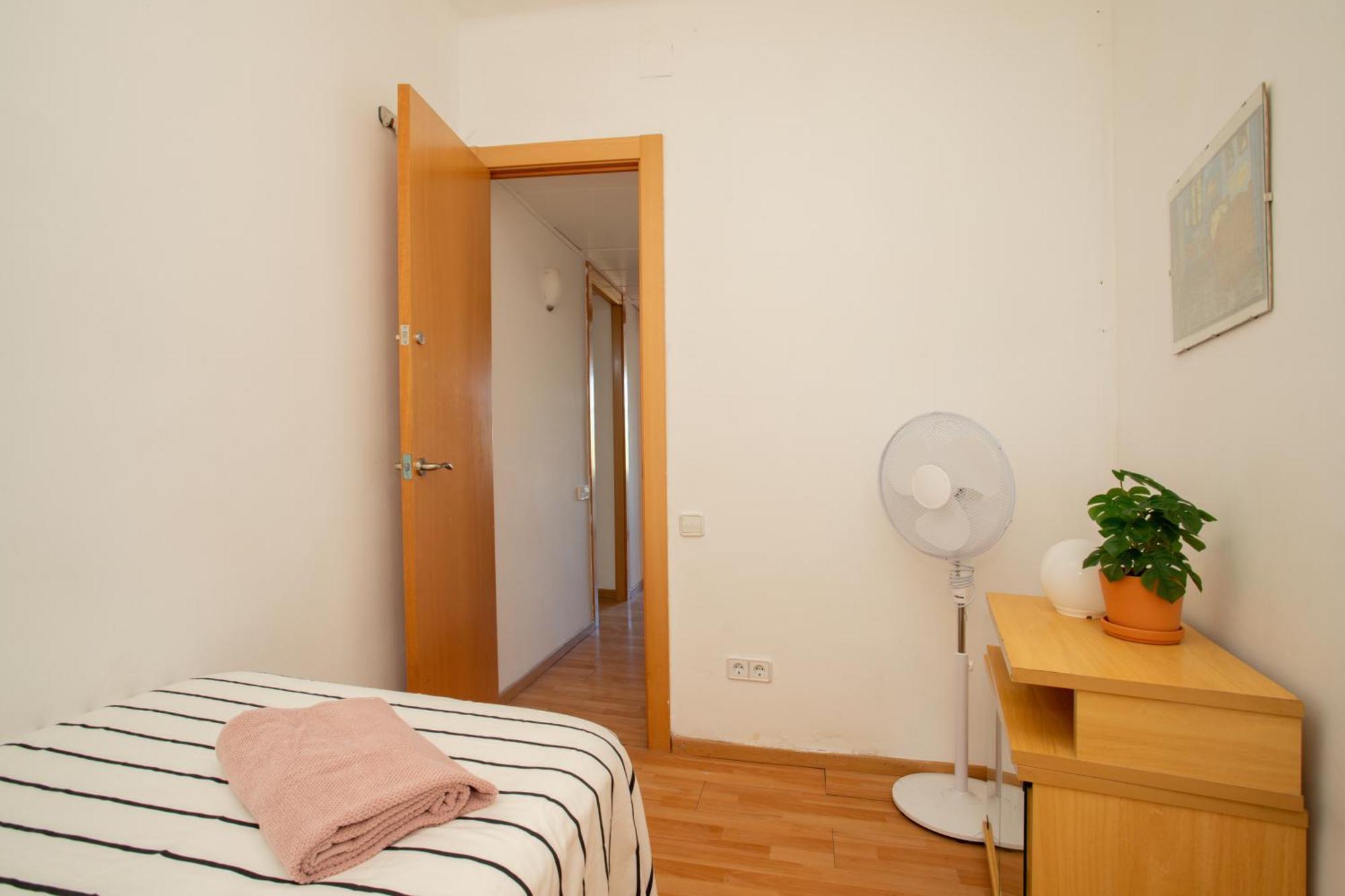 Spacious Sagrada Familia Appartement