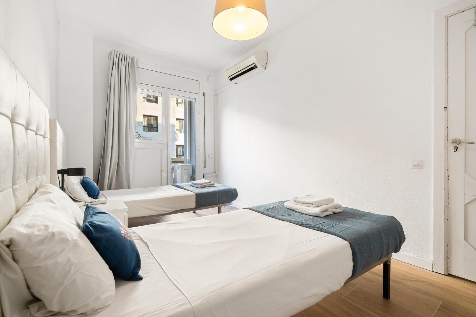 Fridays Flats Spacious 4br Family Retreat *