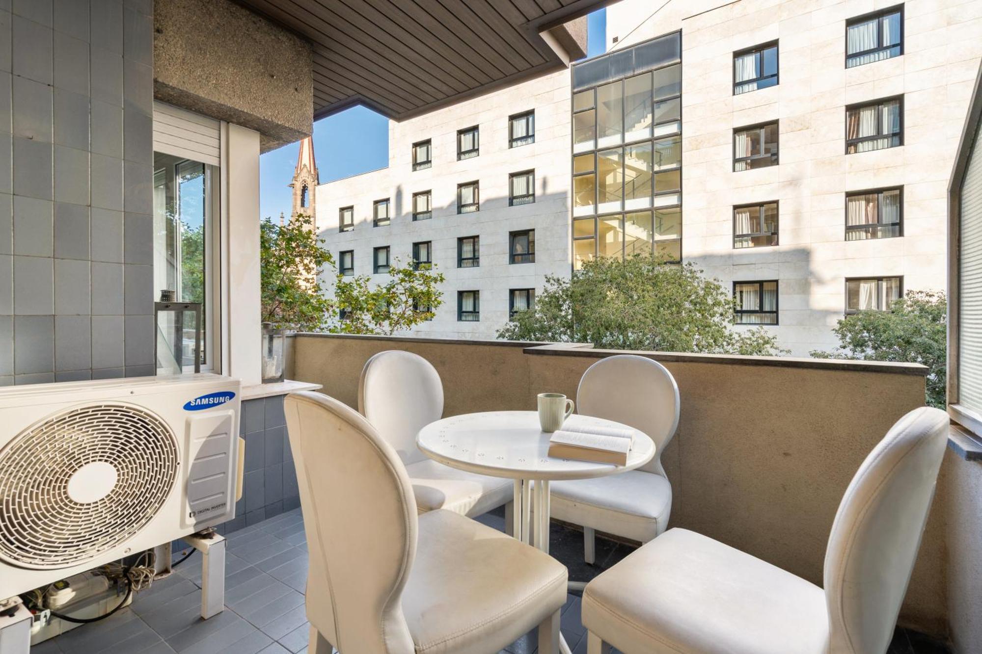 Appartement Fridays Flats Spacious 4br Family Retreat *
