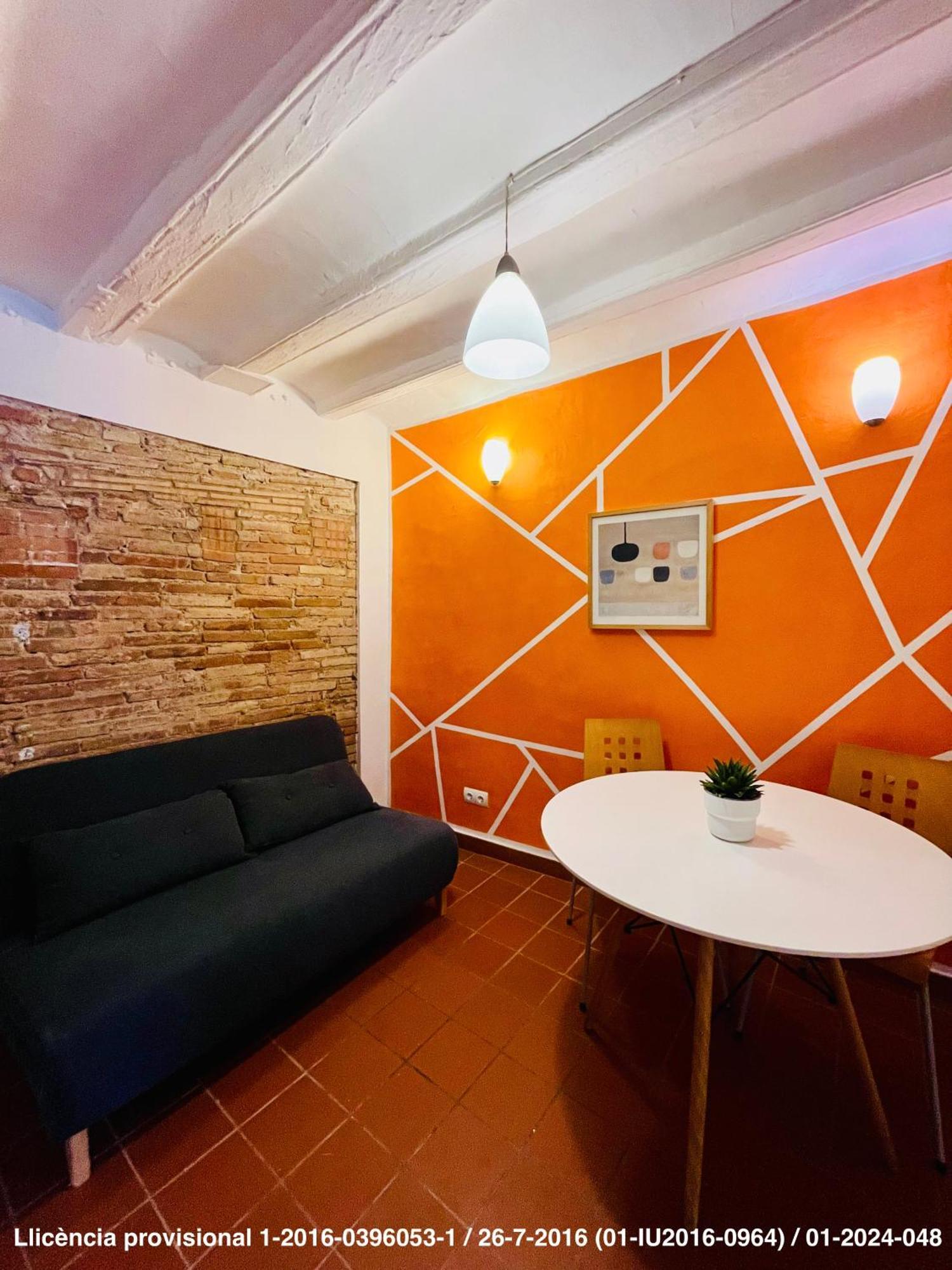 Ramblas 5 Apartment *
