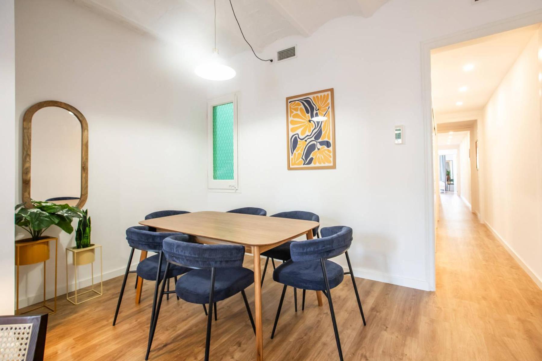 Apartment 33par1094 - Magnific 2br Flat In Poble Sec