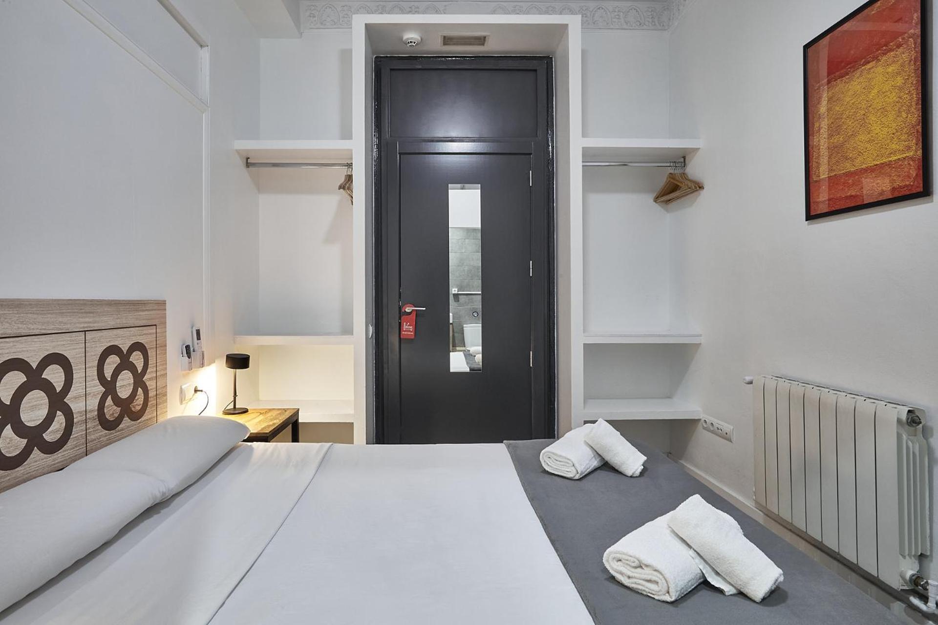 Guest house Ella Gran Via