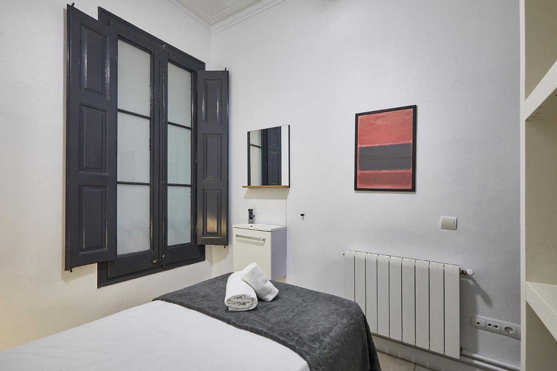 Ella 2* Barcelona