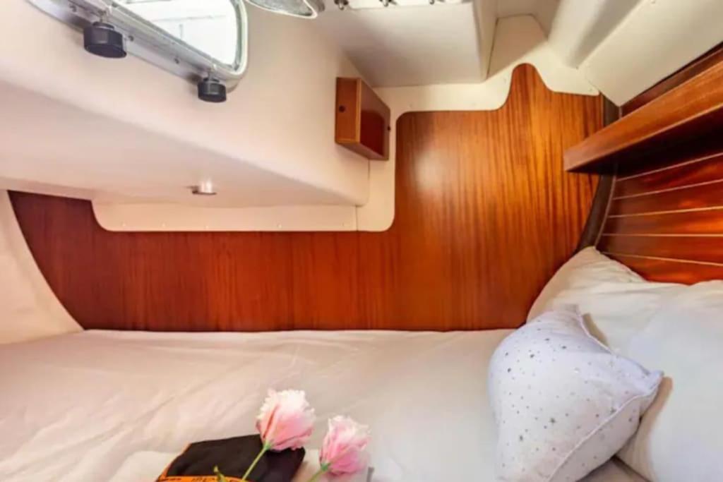 Velero Barco De 2 Bateau-hôtel *