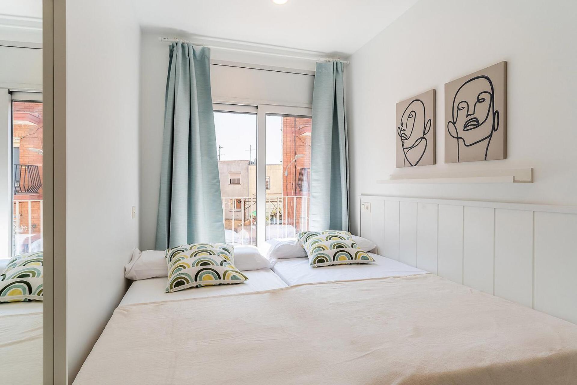 4239 - Ab Duplex Santa Coloma Iii Appartement Barcelone