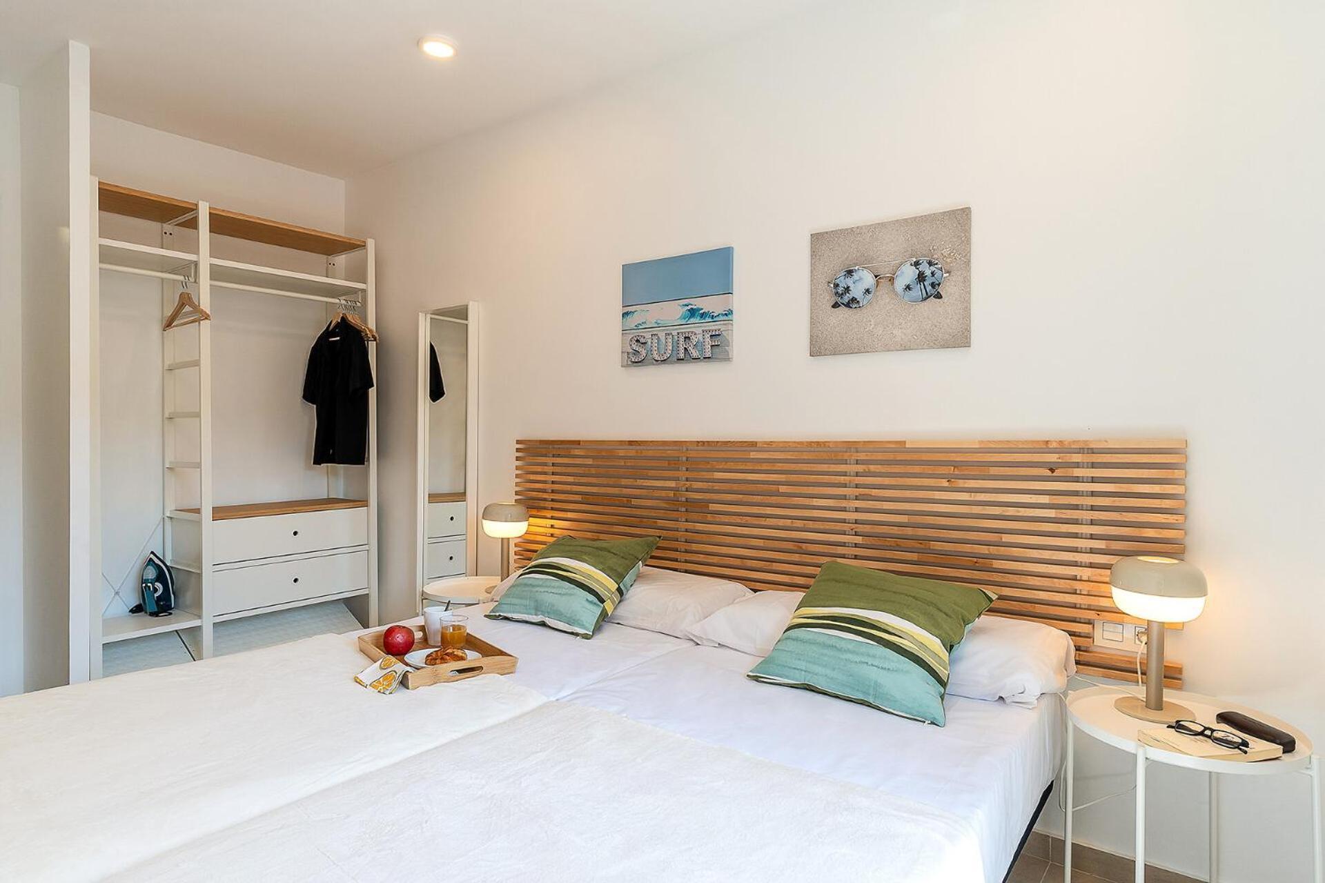 4237 - Ab Santa Coloma Iii Appartement *