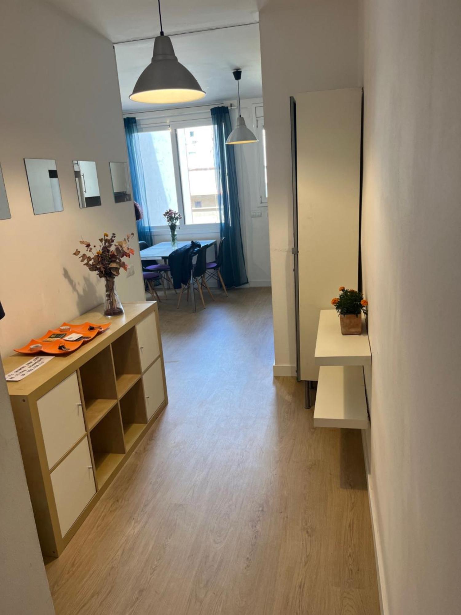 2 Bedrooms By Sants Market *