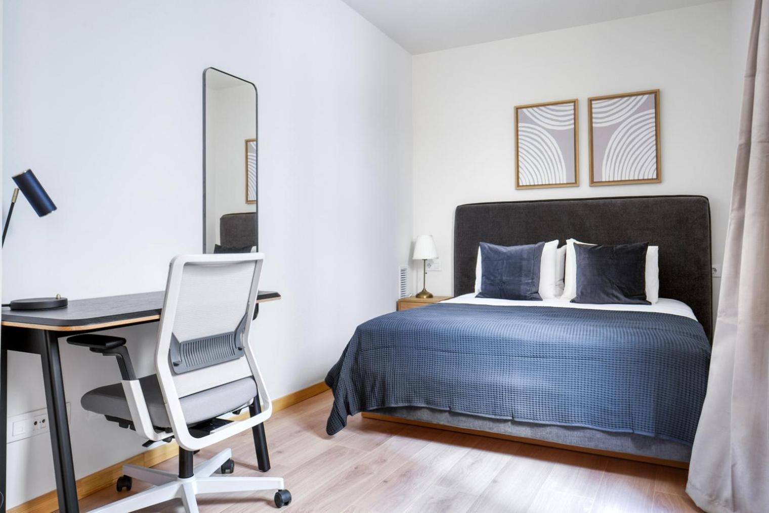Renovated El Born 2br Nr Port Vell Bcn-62 Appartement *
