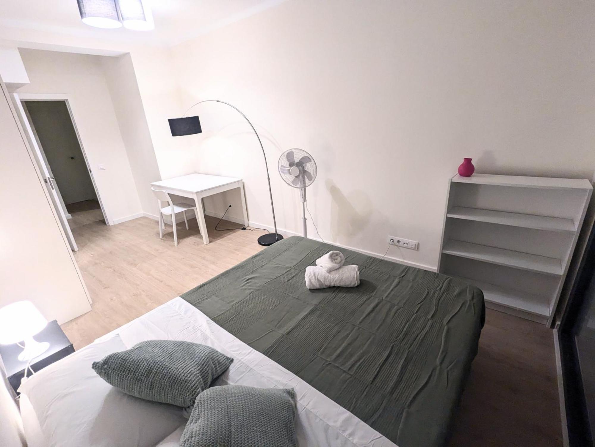 Gracia Parkside Flat - Only For Of Than 32 Nights Barcelone