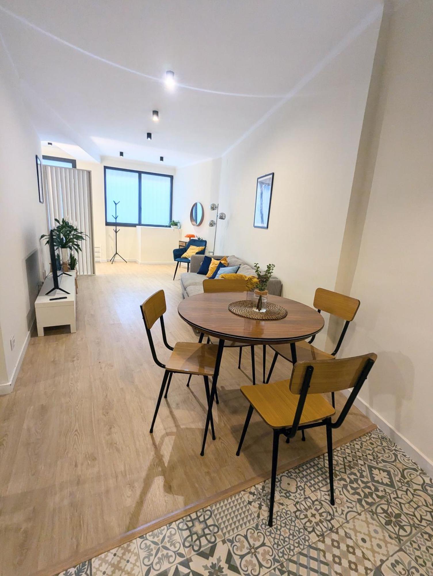 Gracia Parkside Flat - Only For Of Than 32 Nights Appartement Barcelone