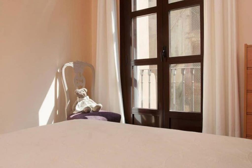 El Born - Spacious 2 Bedrooms Barcelone