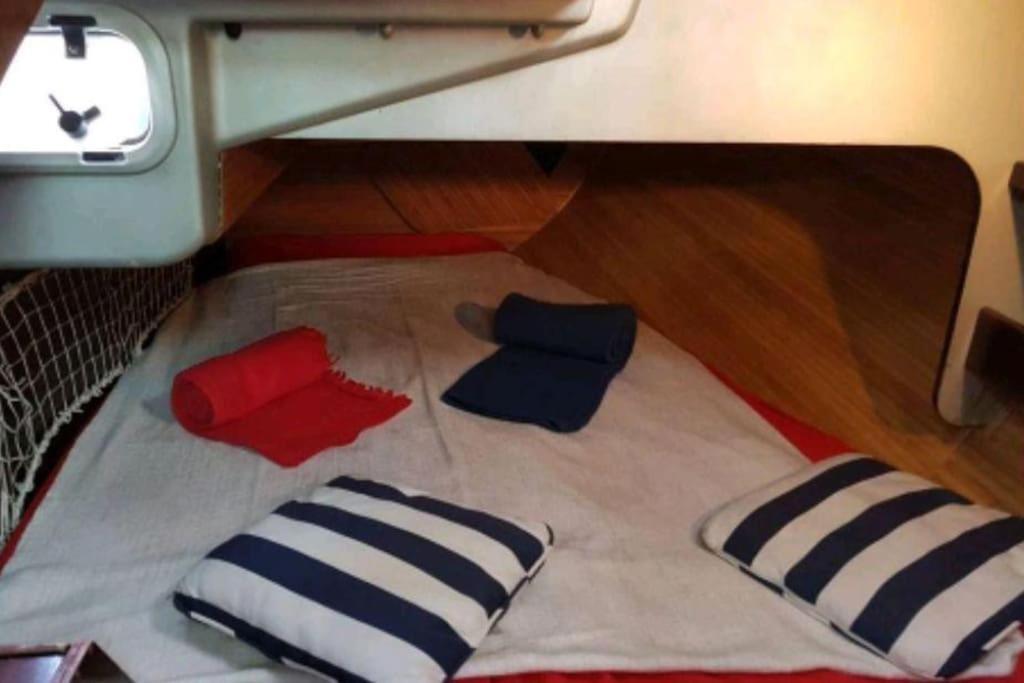 Bateau-hôtel Amazing Flat In Classic Sailing Boat In