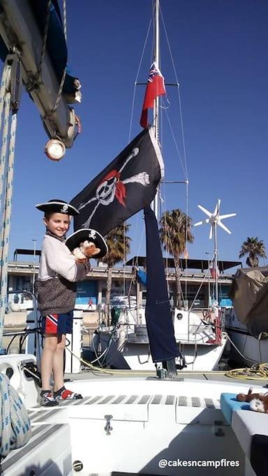 Bateau-hôtel Amazing Flat In Classic Sailing Boat In